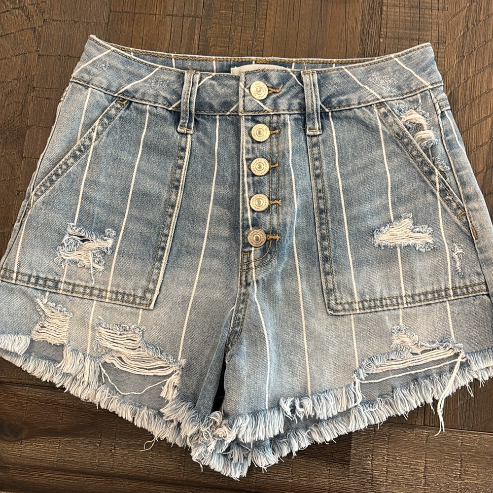 Women’s Happily Grey Jean Shorts Striped Distressed Raw Hem Button Front